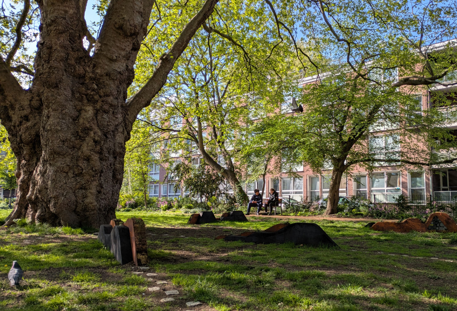 T(h)ree, Clarence Gardens, London